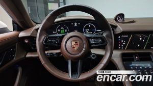 Porsche Taycan 4S 2025 года из Южной Кореи