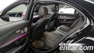 Mercedes-Benz E-Class E53 AMG 4MATIC+ 2023 года из Южной Кореи