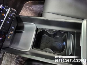 Hyundai Grandeur 2.5 Бензин 2WD 2025 года из Южной Кореи