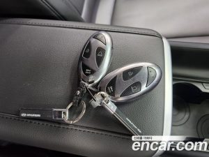 Hyundai Grandeur 2.5 Бензин 2WD 2025 года из Южной Кореи