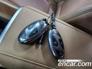 Hyundai Grandeur 2.5 Бензин 2WD 2025 года из Южной Кореи