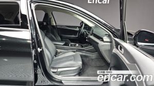 Kia K5 2.0 2025 года из Южной Кореи