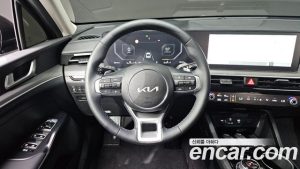 Kia K5 2.0 2025 года из Южной Кореи