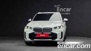 BMW X5 xDrive 40i M Sport 2025 года из Южной Кореи