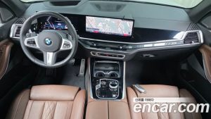 BMW X5 xDrive 40i M Sport 2025 года из Южной Кореи