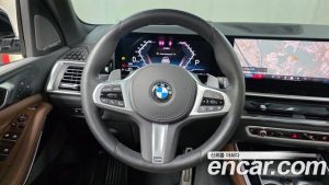 BMW X5 xDrive 40i M Sport 2025 года из Южной Кореи