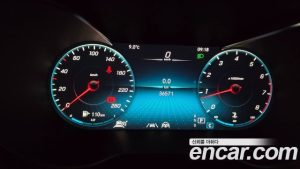 Mercedes-Benz GLC-Class GLC300 4MATIC Coupe 2023 года из Южной Кореи