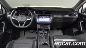 Volkswagen Tiguan 2.0 TSI Prestige 2024 года из Южной Кореи