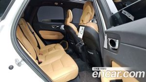 Volvo XC60 B6 Inscription 2022 года из Южной Кореи