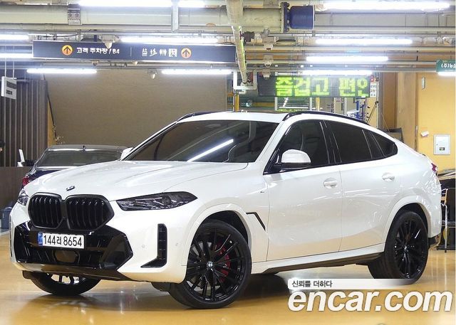 BMW X6 xDrive40d M Sport Online Exclusive 2025 года из Кореи