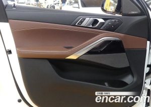 BMW X6 xDrive40d M Sport Online Exclusive 2025 года из Южной Кореи