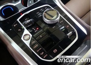 BMW X6 xDrive40d M Sport Online Exclusive 2025 года из Южной Кореи