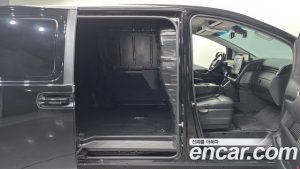 Hyundai Staria L3.5 Wagon 3Door 2025 года из Южной Кореи