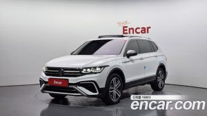 Volkswagen Tiguan 2.0 TSI Prestige 2023 года из Южной Кореи