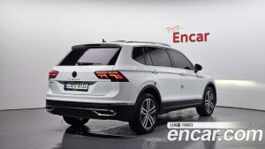 Volkswagen Tiguan 2.0 TSI Prestige 2023 года из Южной Кореи