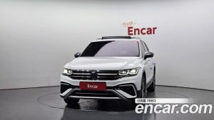 Volkswagen Tiguan 2.0 TSI Prestige 2023 года из Южной Кореи