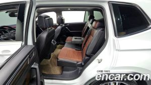 Volkswagen Tiguan 2.0 TSI Prestige 2023 года из Южной Кореи