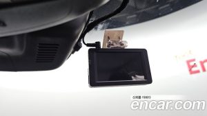 Renault-KoreaSamsung XM3 1.6 E-TECH Inspire 2023 года из Южной Кореи