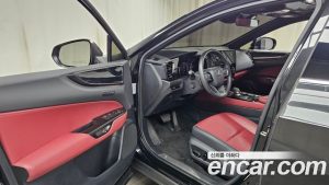 Lexus NX Premium 2025 года из Южной Кореи