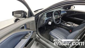 Kia K8 Signature Black 2025 года из Южной Кореи