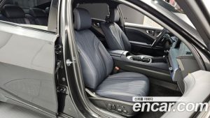 Kia K8 Signature Black 2025 года из Южной Кореи