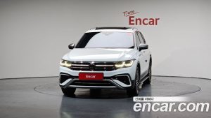 Volkswagen Tiguan 2.0 TSI Prestige 2022 года из Южной Кореи