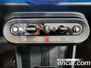 Mini Cooper Convertible CLASSIC 2025 года из Южной Кореи