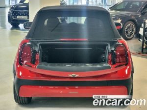 Mini Cooper Convertible CLASSIC 2025 года из Южной Кореи