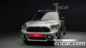 Mini Countryman CLASSIC Plus COMFORT PACK 2023 года из Южной Кореи