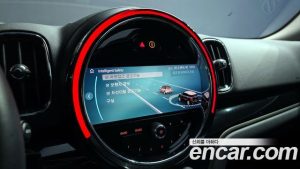 Mini Countryman CLASSIC Plus COMFORT PACK 2023 года из Южной Кореи