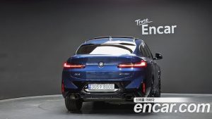 BMW X4 xDrive20i M Sport PRO 2023 года из Южной Кореи