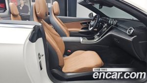 Mercedes-Benz CLE-Class CLE450 4MATIC Cabriolet 2024 года из Южной Кореи