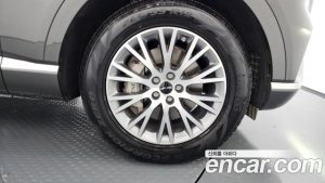 Genesis GV80 2.5T Бензин 2WD 2025 года из Южной Кореи