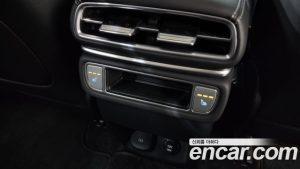 Genesis GV80 2.5T Бензин 2WD 2025 года из Южной Кореи