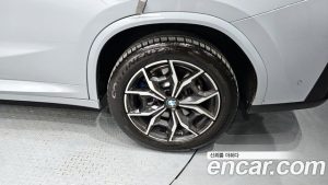 BMW X4 xDrive20i M Sport 2023 года из Южной Кореи