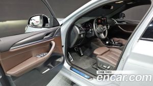 BMW X4 xDrive20i M Sport 2023 года из Южной Кореи