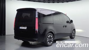 Hyundai Staria 4WD Lounge 9-Seater 2025 года из Южной Кореи