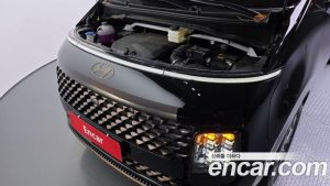 Hyundai Staria 4WD Lounge 9-Seater 2025 года из Южной Кореи