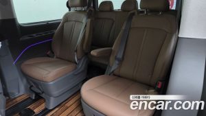 Hyundai Staria 4WD Lounge 9-Seater 2025 года из Южной Кореи