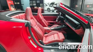 Porsche 911 CARRERA 4 GTS Cabriolet 2022 года из Южной Кореи