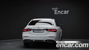 Mercedes-Benz E-Class E250 AMG Line 2023 года из Южной Кореи
