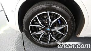 BMW X4 xDrive20i M Sport 2023 года из Южной Кореи