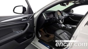 BMW X4 xDrive20i M Sport 2023 года из Южной Кореи