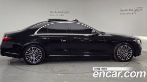 Mercedes-Benz S-Class S350 d 4MATIC 2025 года из Южной Кореи