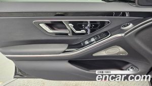 Mercedes-Benz S-Class S350 d 4MATIC 2025 года из Южной Кореи