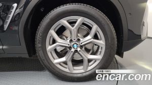 BMW X4 xDrive20i xLine 2024 года из Южной Кореи
