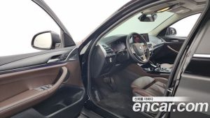 BMW X4 xDrive20i xLine 2024 года из Южной Кореи