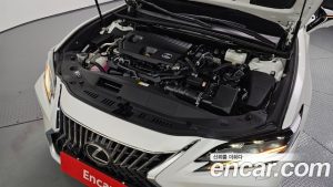 Lexus ES Executive 2025 года из Южной Кореи