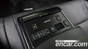 Lexus ES Executive 2025 года из Южной Кореи
