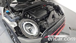 Mini Clubman JCW 2024 года из Южной Кореи